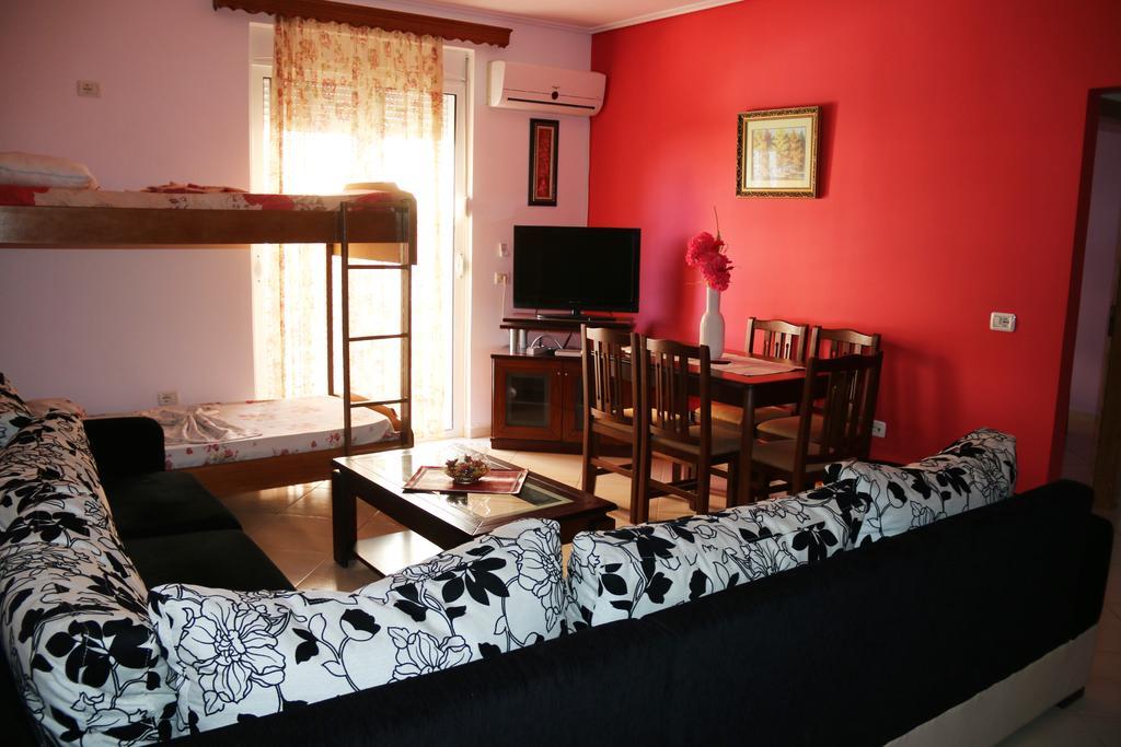 Olive Tree Apartment Sarande Exterior photo